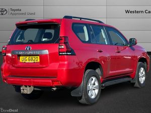 Toyota Land Cruiser 2.8D Active Auto 4WD Euro 6 5d - Image 2