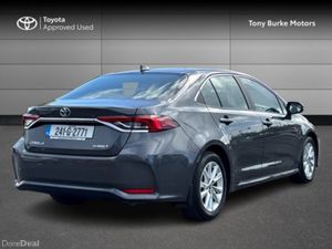 Toyota Corolla Saloon - Luna Edition - 1.8 Hybrid - Image 2