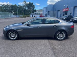 Jaguar XE 2018 LOW LOW MILEAGE - Image 4