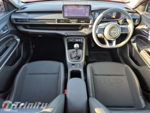 Jeep Avenger ** ALTITUDE **1.2 100HP ** TRINITY MO - Image 2