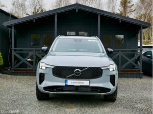 Volvo XC90 T8 PLUS PRO AWD DARK THEME, 360 CAMERA, - Image 2