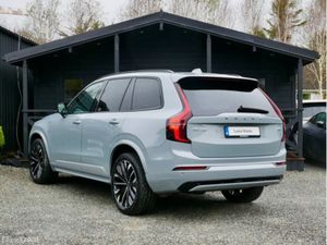 Volvo XC90 T8 PLUS PRO AWD DARK THEME, 360 CAMERA, - Image 4