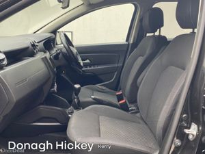 Dacia Duster Blue dCi 115 Comfort - Image 4