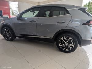 Kia Sportage K3 Sem 5dr - Image 2