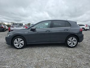 2017 Volvo XC60 | 2.0 Diesel - Image 2