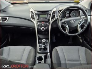 Hyundai i30 1.4L Petrol Deluxe - Image 4