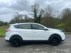 Toyota RAV4 2016, luna sport - Image 2