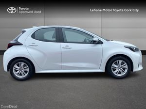 Toyota Yaris HYB 1.5 LUNA 115HP - Image 3