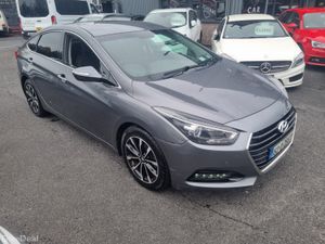 Hyundai i40  Automatic  2015 - Image 2
