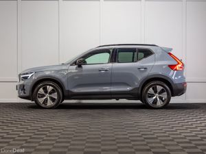 222 Volvo XC40 T4 Plus - Image 3