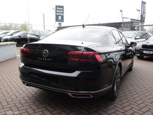 2022 VOLKSWAGEN PASSAT R-LINE SALOON 4DR AUTO - Image 4