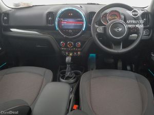 Mini Countryman Cooper S E Classic - Image 4