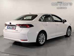 Toyota Corolla 1.8 Hybrid Luna Saloon - Image 3