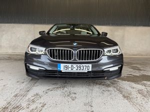 BMW 5-Series 520D SE AUT0 * LOW KMS * - Image 4