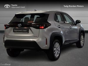 Toyota Yaris Cross LUNA 4DR AUTO - Image 2