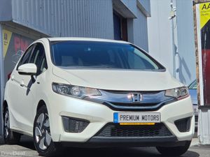 Honda Fit Automatic Hybrid - Image 2