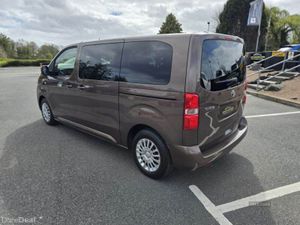 Toyota Proace Shuttle Medium - Image 3