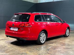 Volkswagen Golf TSI COMFORT LINE - FACTORY ALLOYS - Image 4