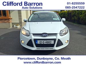 Ford Focus 1.6 ZETEC 105PS 5DR - Image 3