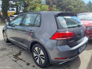 2018 VOLKSWAGEN GOLF COMFORTLINE FULLY ELECTRIC - Image 4