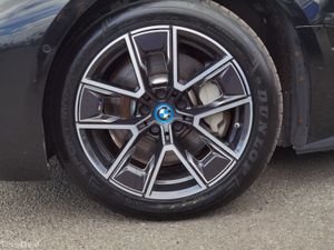 BMW I4 84KWH M SPORT E DRIVE40 - Image 2