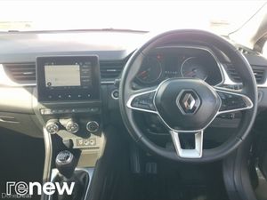 Renault Captur LIMITED - Image 2