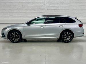 Skoda Octavia Combi Ambition 2.0TDI 6 Speed Manual - Image 4