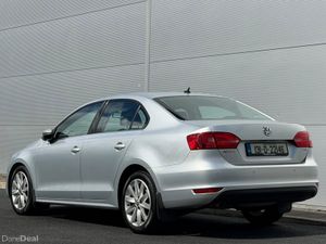 VW Jetta 1.6TDi Auto *LowKms - Image 3