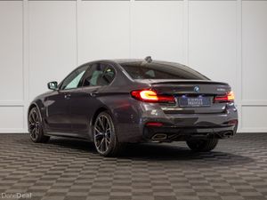 2023 BMW 5-Series 530e M-Sport - Image 4