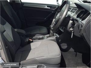 Volkswagen Golf 1.6 TDI 5DR 110HP BlueMotion - Image 4