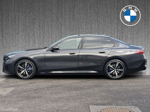 BMW i5 eDrive40 M Sport Pro Saloon - Image 4