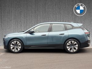 BMW iX xDrive40 Sport - Image 4