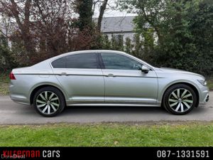 Volkswagen Passat R-Line Auto mega spec - Image 2