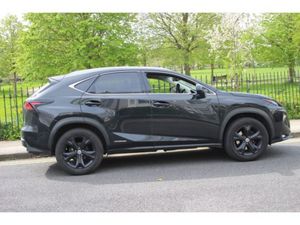 Lexus NX 300H PREMIER - Image 4