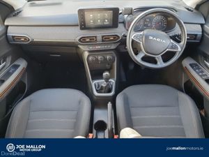 Dacia Sandero Stepway TCe 90 STEPWAY Expression - Image 4