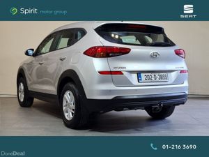 Hyundai Tucson 2WD Comfort Petrol**Call John 08619 - Image 3