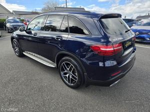 Mercedes-Benz GLC SUV AMG Line - Image 3