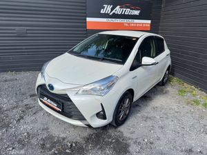 Toyota Yaris VITZ 1.5 HYBRID AUTO - Image 2