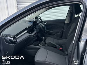 Skoda Fabia FABIA SELECTION 1.0 MPI 80 BHP - Image 4