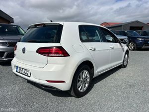 181 Volkswagen Golf 1.6 TDI VERY CLEAN - Image 2