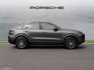 Porsche Cayenne E-Hybrid Coupe (New) - Image 4
