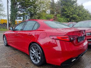 2017 ALFA ROMEO GIULIA VELOCE 2.0L PETROL 280BHP - Image 4