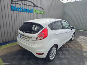 2015 Ford Fiesta TITANIUM 1.0 Petrol - Image 3