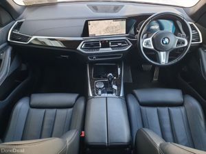 BMW X5 xDrive45e xLine - Image 4