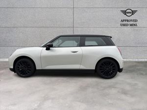 Mini Cooper Cooper E - Image 3