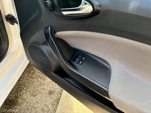 161 SEAT Ibiza 1.0 Vista - Image 3