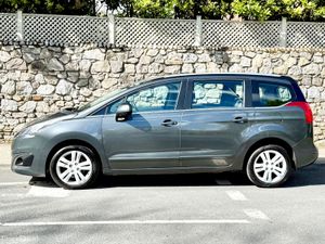 Peugeot 5008 2016!!ACTIVE! 7 SEATER!!ONLY 75K MLS - Image 4