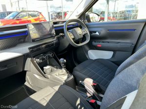 Citroen C3 PLUS PURETECH 100 MY20 4DR - Image 3