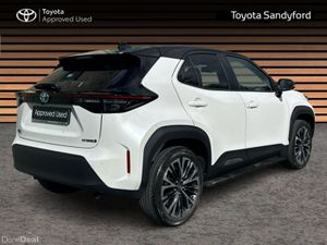 Toyota Yaris Cross SOL TOP SPEC HYBRID AUTO // SID - Image 2