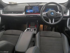 BMW iX1 xDrive30 M Sport - Image 4